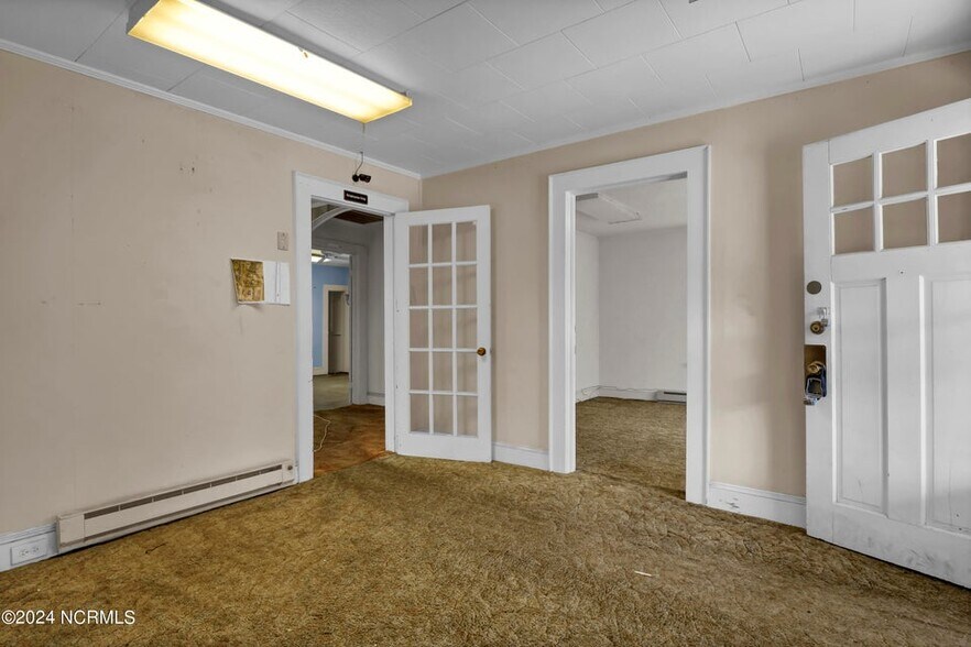 More Photos Of 5011 Wrightsville Ave, Wilmington Office For Sale
