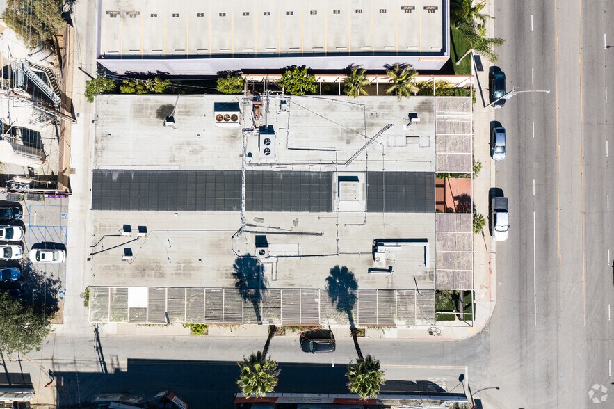 More Photos Of 3505 Long Beach Blvd, Long Beach Loft Creative Space For Lease