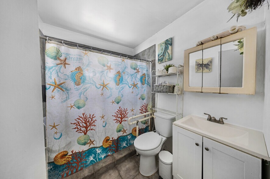 More Photos Of 840-858 NW 4th St, Miami Apartments For Sale