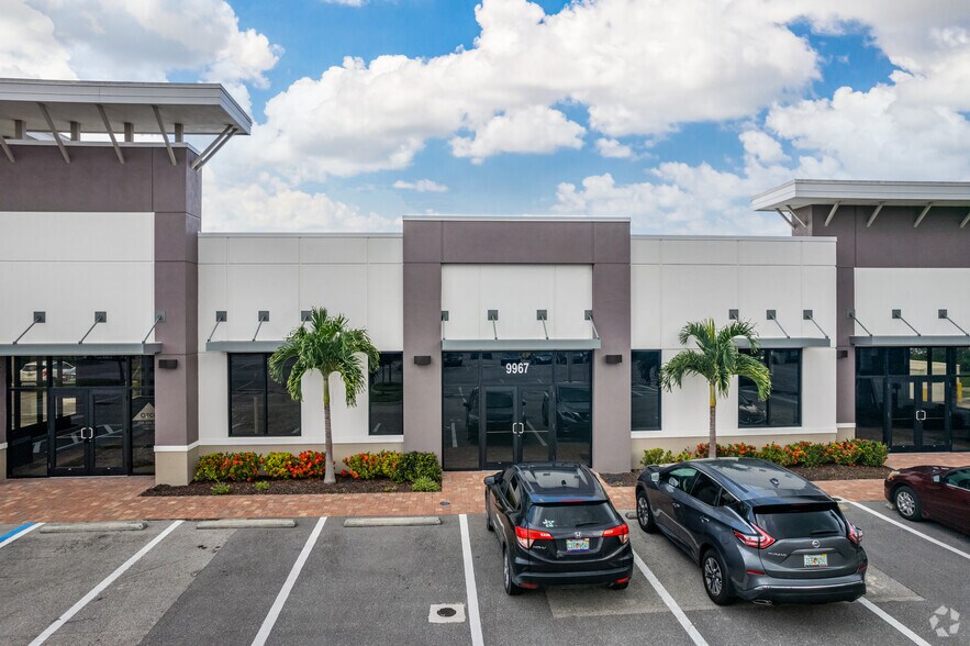 More Photos Of 9967 Triangle Blvd, Naples Freestanding For Sale