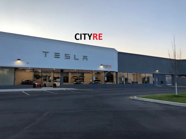 More Photos Of 1000 Nesconset Hwy, Smithtown Auto Dealership For Sale