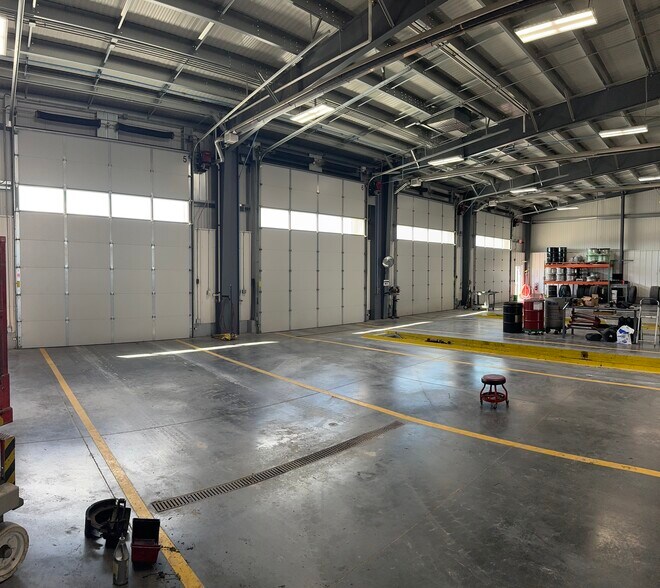 More Photos Of 23480 Mynard Rd, Greenwood Truck Terminal For Lease