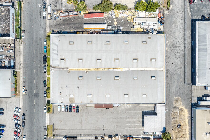 More Photos Of 6465 Corvette St, Commerce Manufacturing For Sale