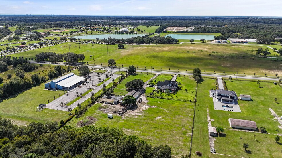 More Photos Of Plymouth/Sorrento- Appy Ln, Apopka Office For Sale