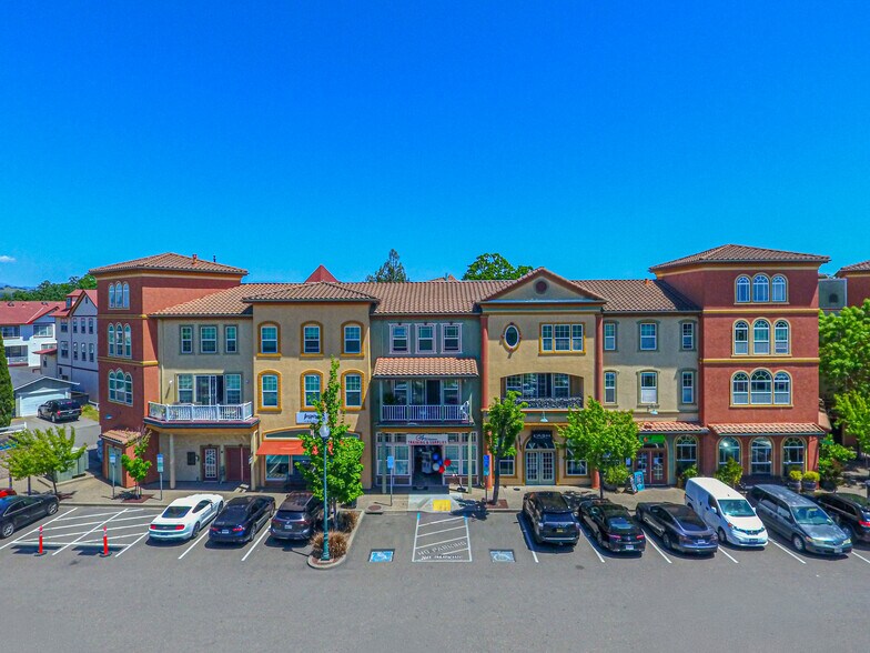 More Photos Of 220 Windsor River Rd, Windsor Apartments For Sale