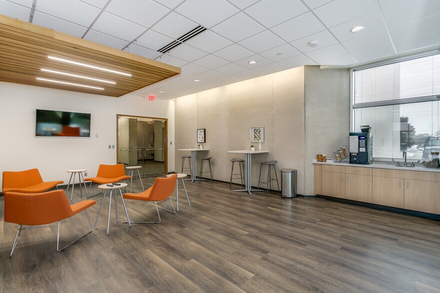 More Photos Of 245 N Waco St, Wichita Office For Lease