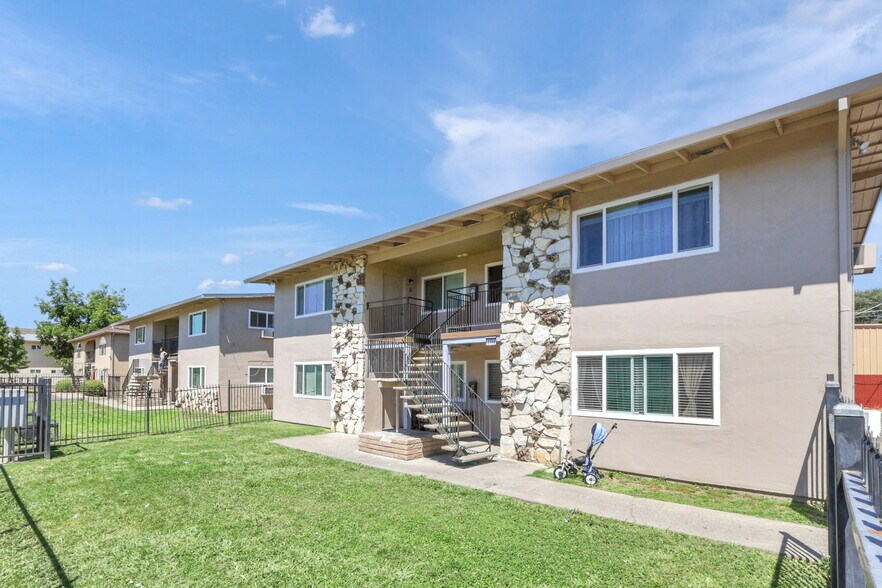 More Photos Of 3355 Lerwick Rd, Sacramento Apartments For Sale
