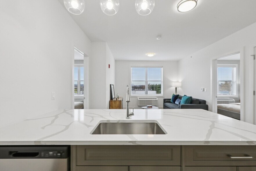 More Photos Of 110 Bergen Tpke, Little Ferry Apartments For Lease
