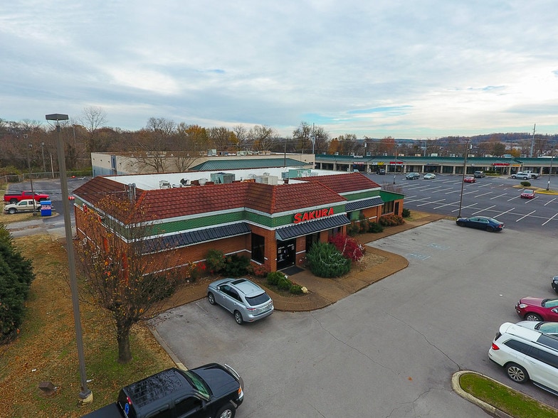 More Photos Of 3451 Lebanon Pike, Hermitage Restaurant For Lease