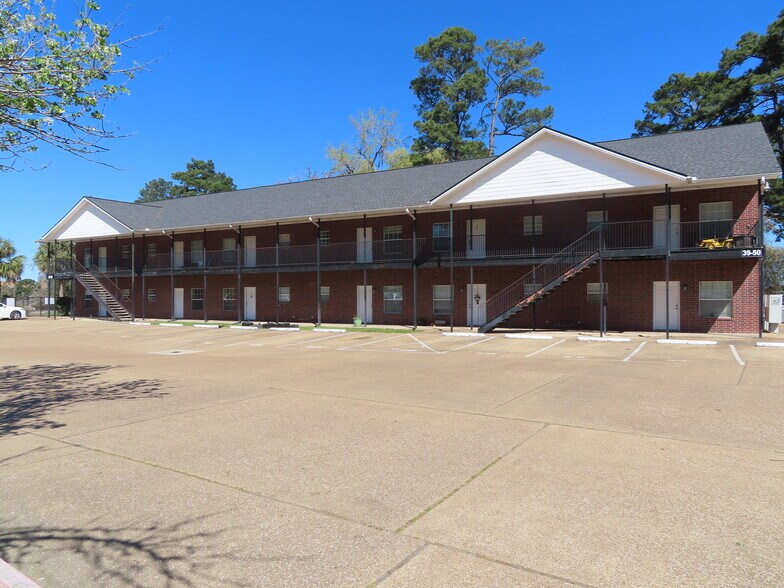 More Photos Of 2455 Montgomery Rd, Huntsville Apartments For Sale