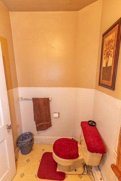 More Photos Of 6300 Liberty Rd, Gwynn Oak Apartments For Sale