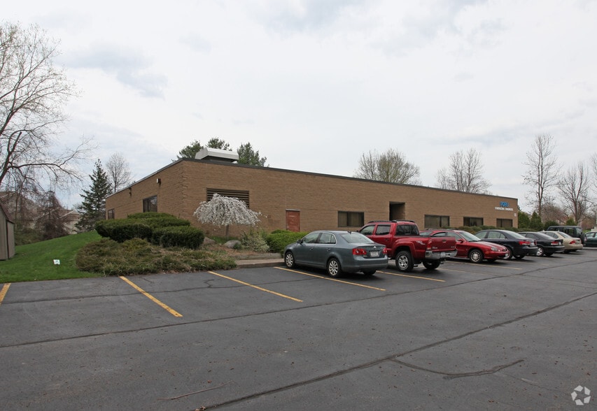 More Photos Of 555 Penbrooke Dr, Penfield Office For Sale