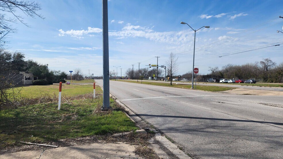 More Photos Of 5th @ Water's Dairy Road, Temple Land For Sale