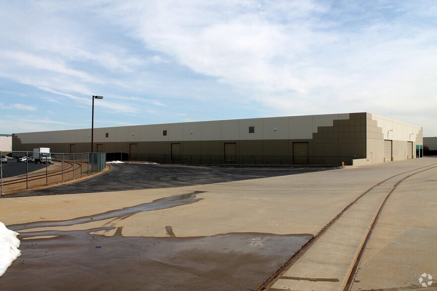 More Photos Of 11400 E 53rd Ave, Denver Warehouse For Lease