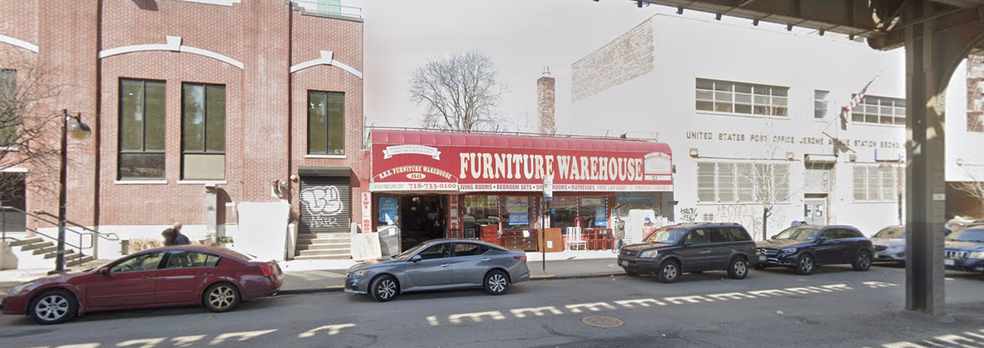 Primary Photo Of 2543 Jerome Ave, Bronx General Retail For Lease