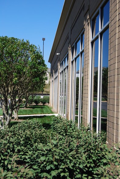 More Photos Of 3886 Princeton Lakes Way, Atlanta Medical For Lease