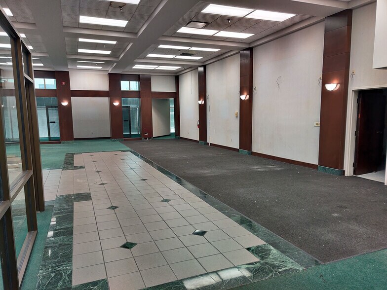 More Photos Of 501 N Grandview Ave, Daytona Beach Medical For Lease
