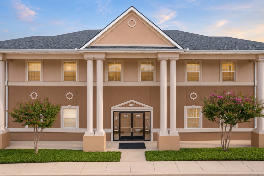More Photos Of 305 S Jupiter Rd, Allen Office For Lease