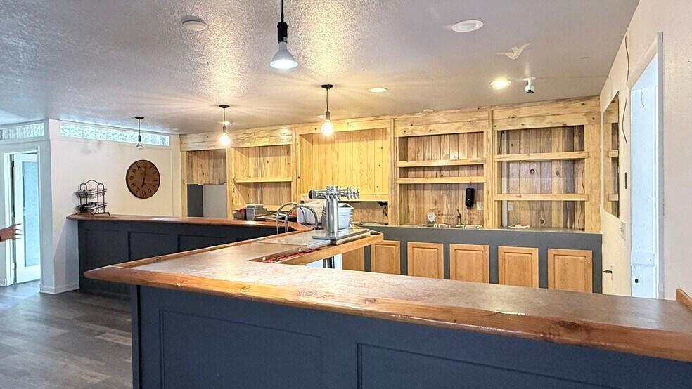 More Photos Of 237 4th Street, Mead Restaurant For Sale