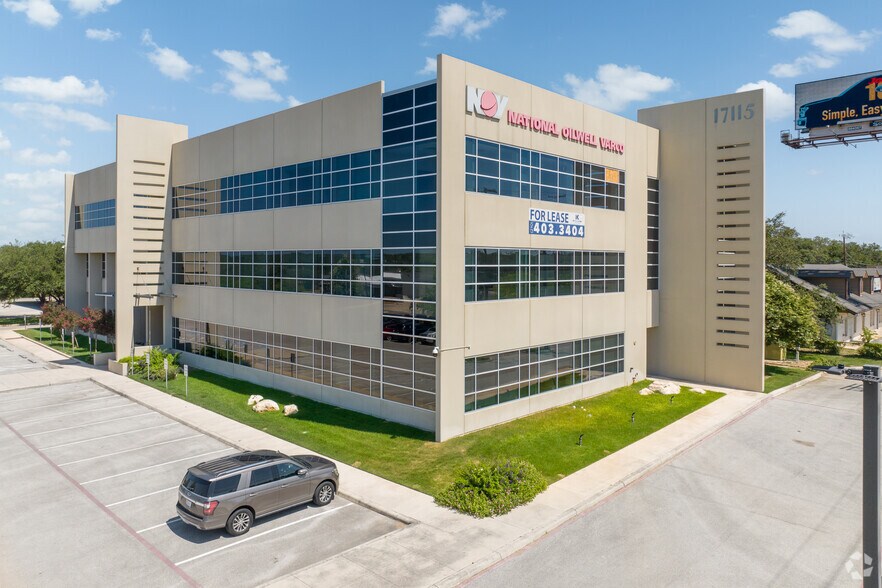 More Photos Of 17115 San Pedro Ave, San Antonio Office For Lease