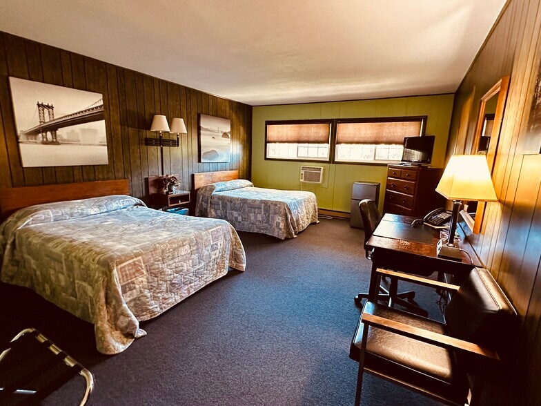 More Photos Of 107 E Main St, Bison Hotel For Sale