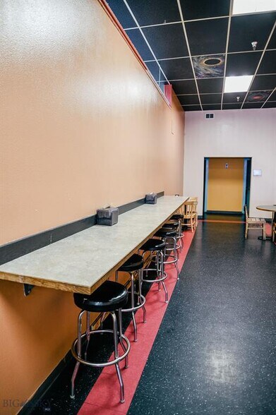 More Photos Of 112 N Washington St, Dillon Restaurant For Sale