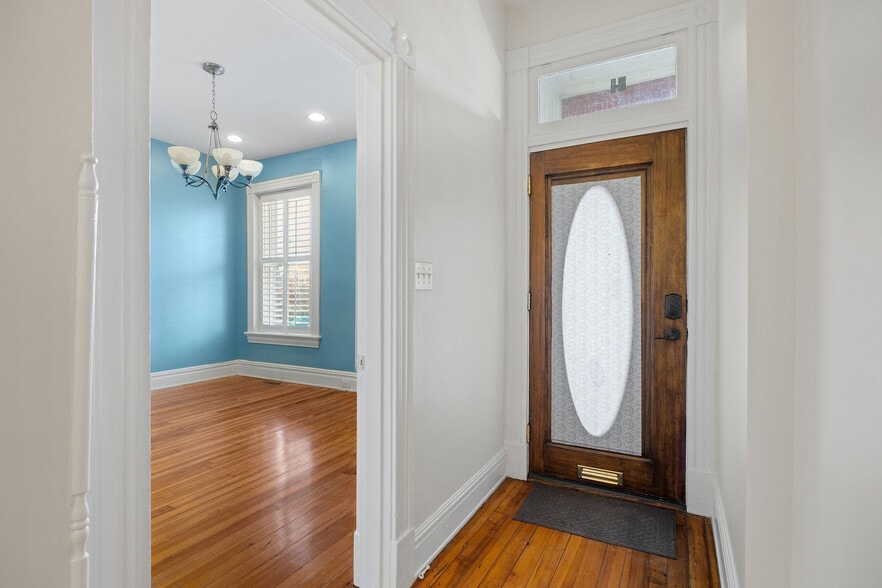 More Photos Of 5 S Adams St, Richmond Office For Sale