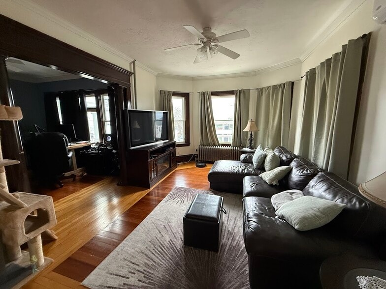 More Photos Of 341 Belmont St, Fall River Apartments For Sale