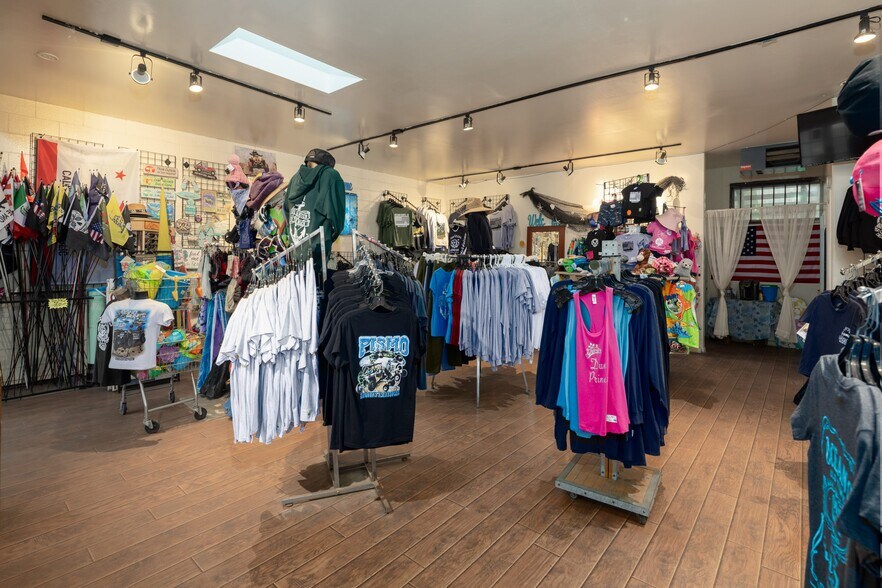 More Photos Of 368 Pier Ave, Oceano Storefront For Sale