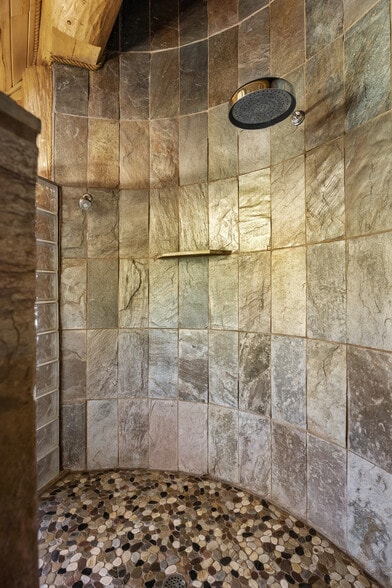 More Photos Of 1613 Black Canyon Rd, Heber Lodge Meeting Hall For Sale