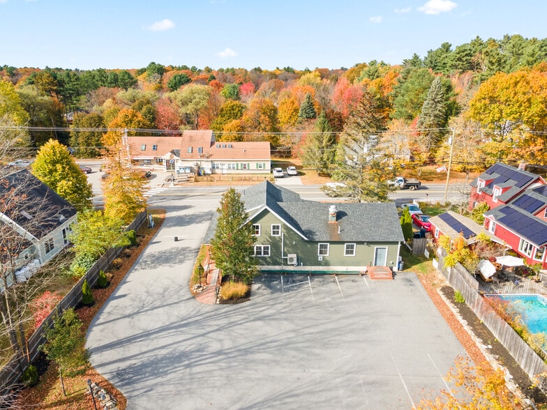 More Photos Of 319 Main St, Cumberland General Retail For Lease