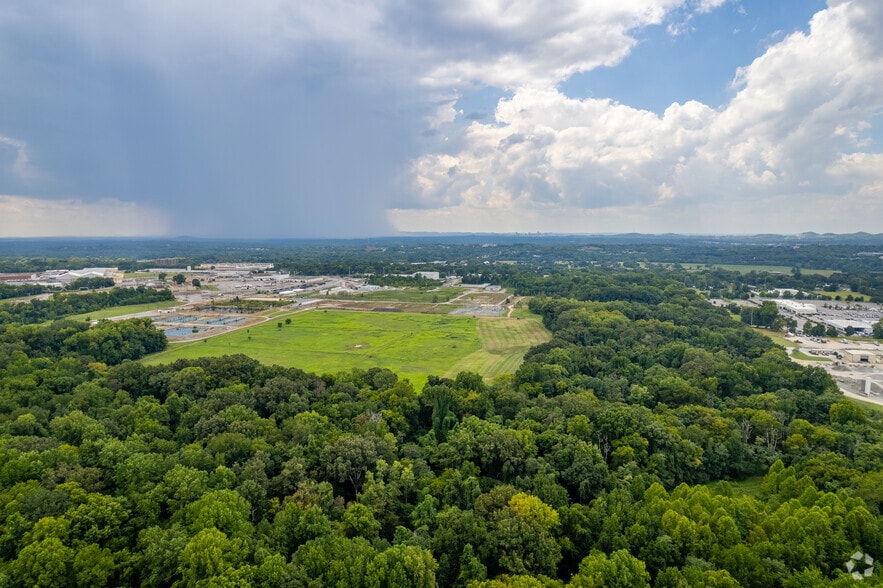 More Photos Of 1002 Industrial Dr, Old Hickory Land For Lease