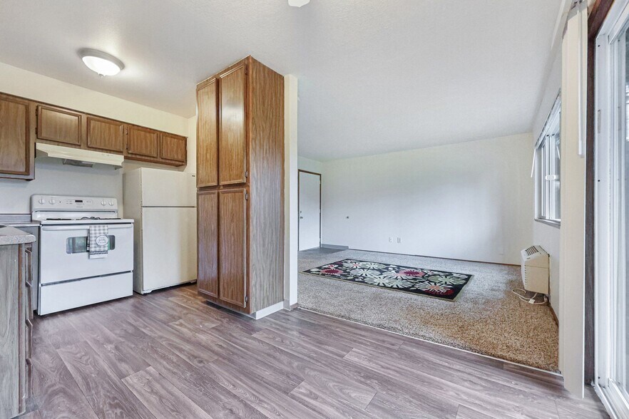 More Photos Of 17726 SE Division St, Portland Apartments For Sale
