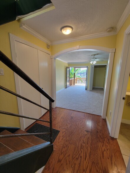 More Photos Of 2318 Crows Nest Dr, League City Specialty For Sale