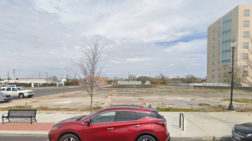 More Photos Of 2120 15th St, Gulfport Land For Sale