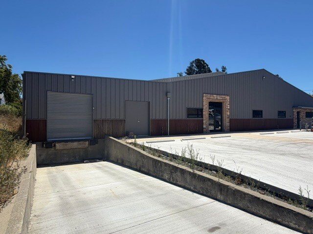 More Photos Of 3428 Bullock Ln, San Luis Obispo Warehouse For Lease