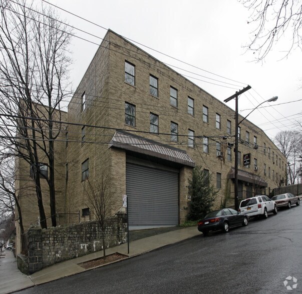 More Photos Of 78 Fort Pl, Staten Island Religious Facility For Sale