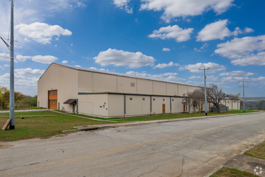 Primary Photo Of 8225 Dave Erwin Dr, San Antonio Storefront Retail Office For Lease