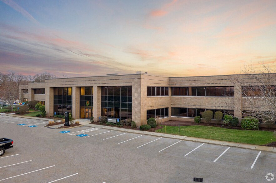 More Photos Of 75 Sgt William B Terry Dr, Hingham Office For Lease