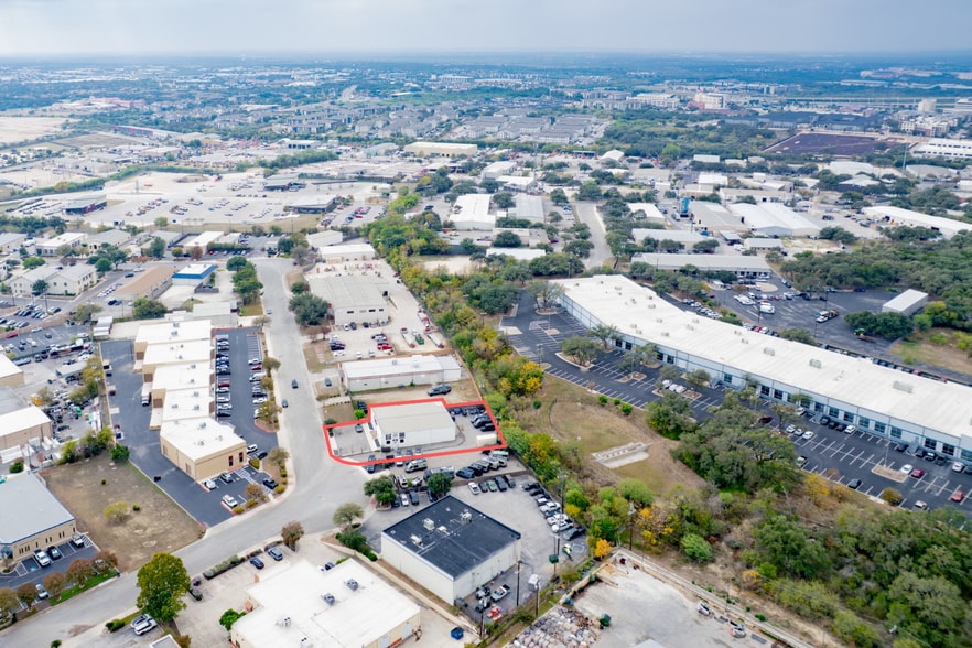 More Photos Of 16135 College Oak Dr, San Antonio Research And Development For Sale