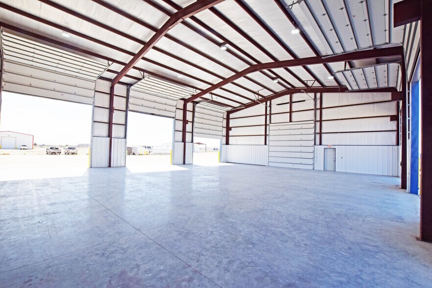 More Photos Of 1210 Edgewood ave, Odessa Industrial For Lease