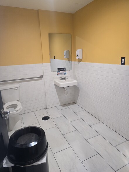 More Photos Of 5448-5496 S 4220 W, Salt Lake City Unknown For Lease