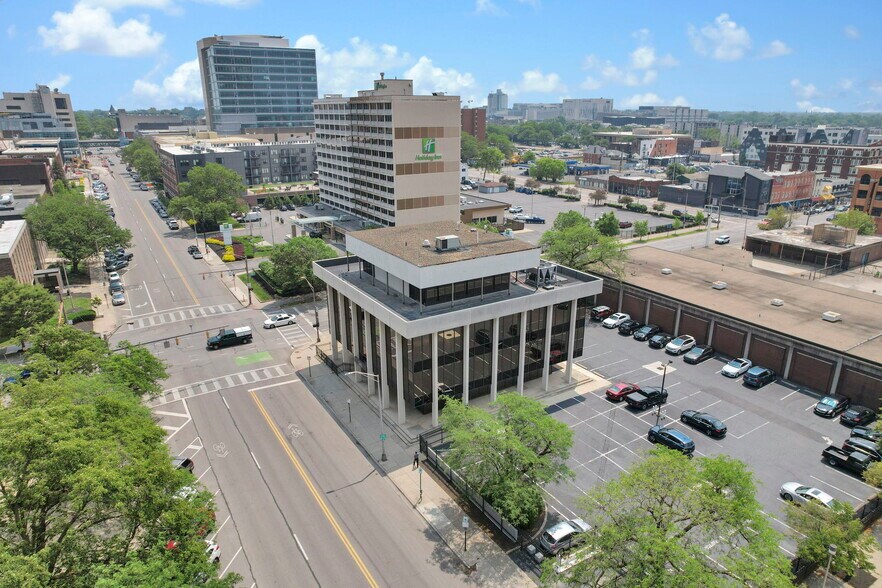 More Photos Of 141 E Town St, Columbus Office Residential For Lease