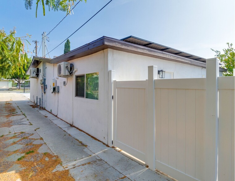 More Photos Of 8247 9th St, Rancho Cucamonga Apartments For Sale