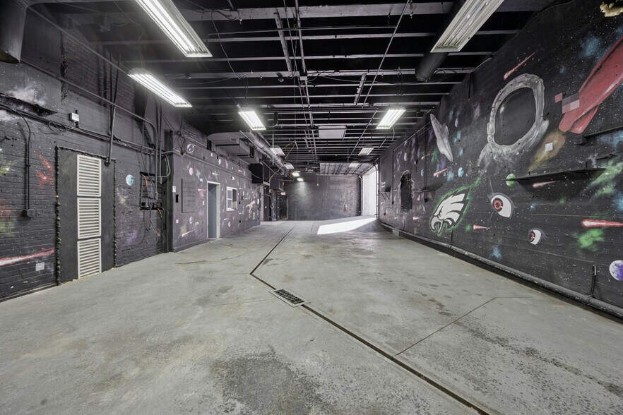 More Photos Of 5223 Torresdale Ave, Philadelphia Auto Repair For Lease