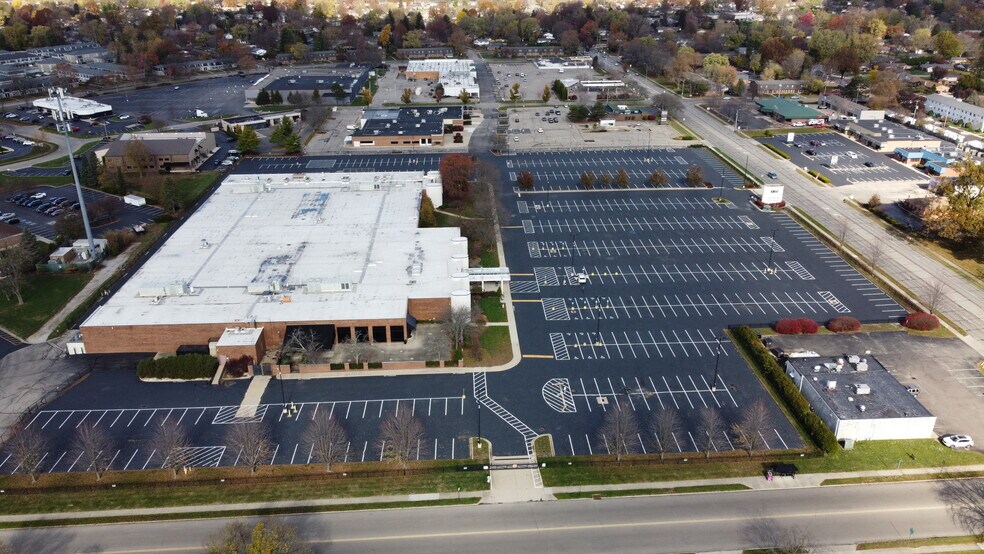 Primary Photo Of 5959 Bigger Rd, Kettering Light Distribution For Sale