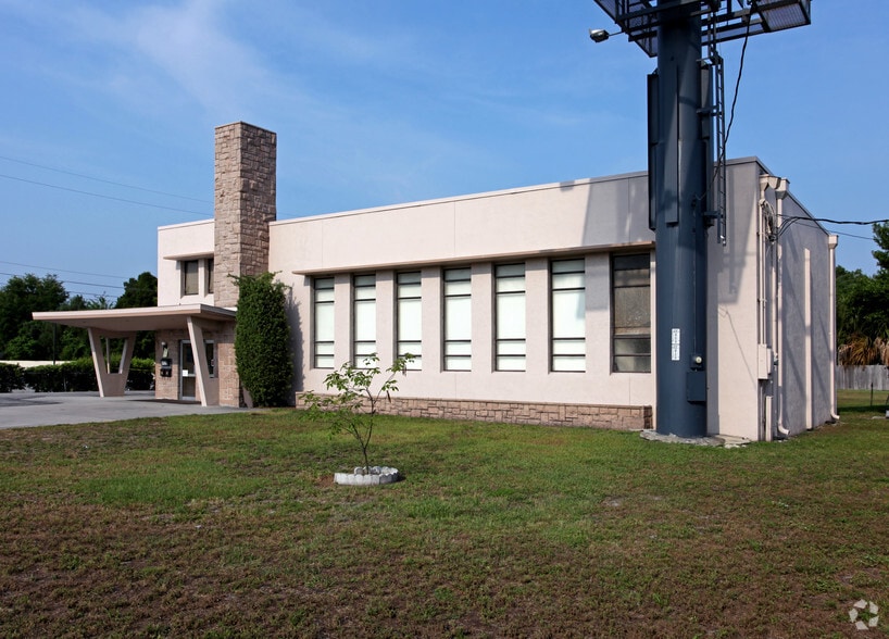 More Photos Of 452 N Semoran Blvd, Orlando Office For Sale