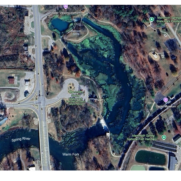 More Photos Of 15 Main St, Mammoth Spring Office For Sale