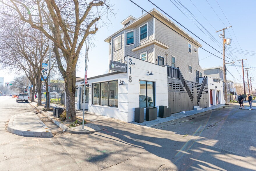 More Photos Of 318 12th St, Sacramento Storefront For Sale