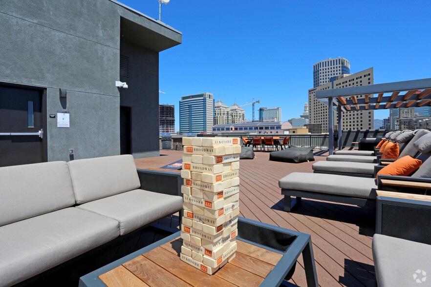 More Photos Of 777 Broadway, Oakland Apartments For Lease